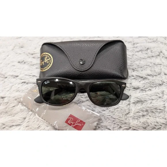 Ray-Ban RB 2132 New Wayfarer Black-Crystal Black Sunglasses - IC 18 - Picture 2 of 6
